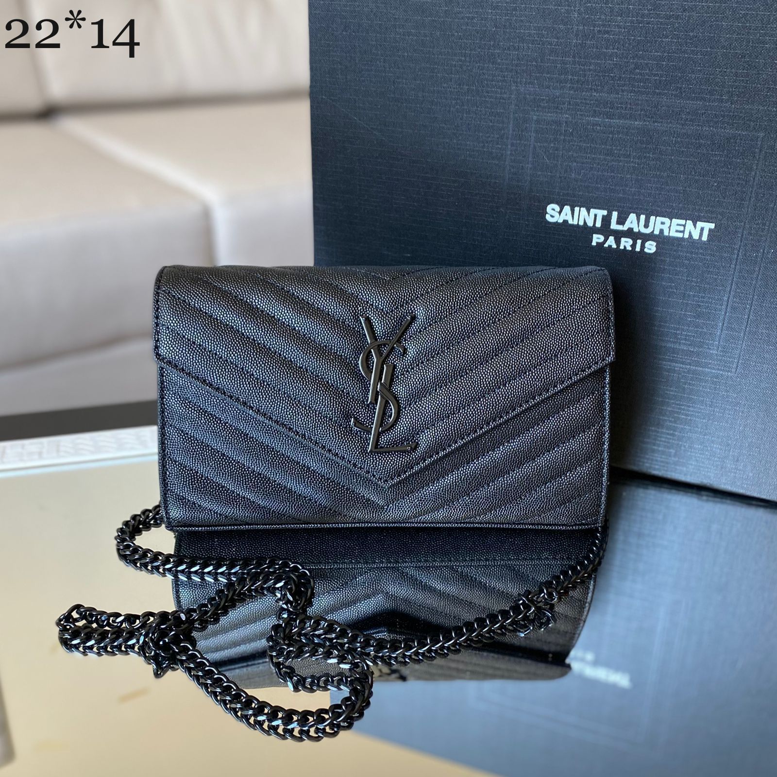 Bolsa Envelope Matelassê Yves Saint Laurent (YSL) (Italiana) - Imagem 6