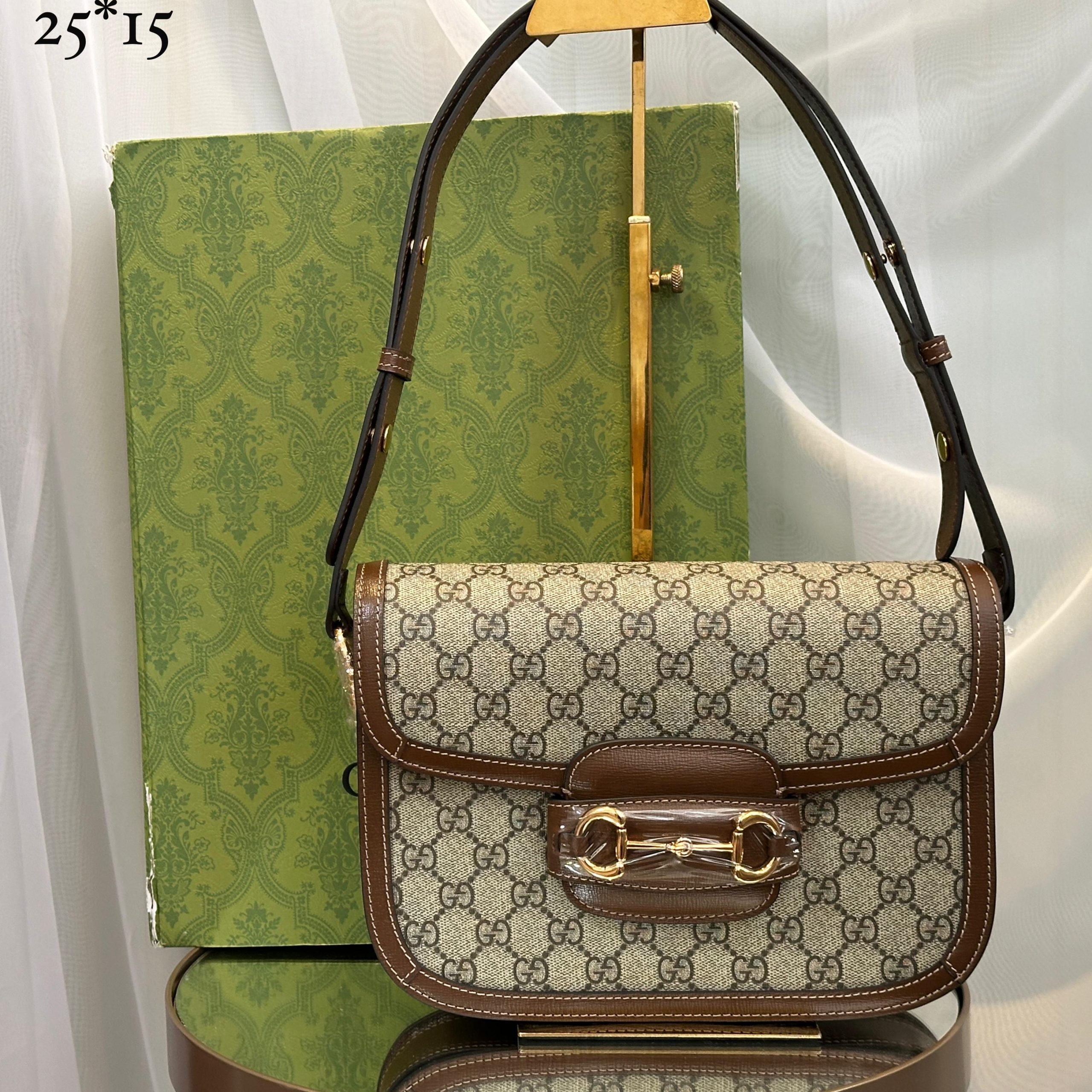 Bolsa GG Horsebit (Italiana) - Luxo e Tradição em Cada Detalhe - Imagem 3