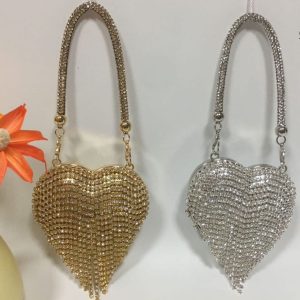 Mini Bolsa Coração com Franja - Glamour e Sofisticação para Ocasiões Especiais
