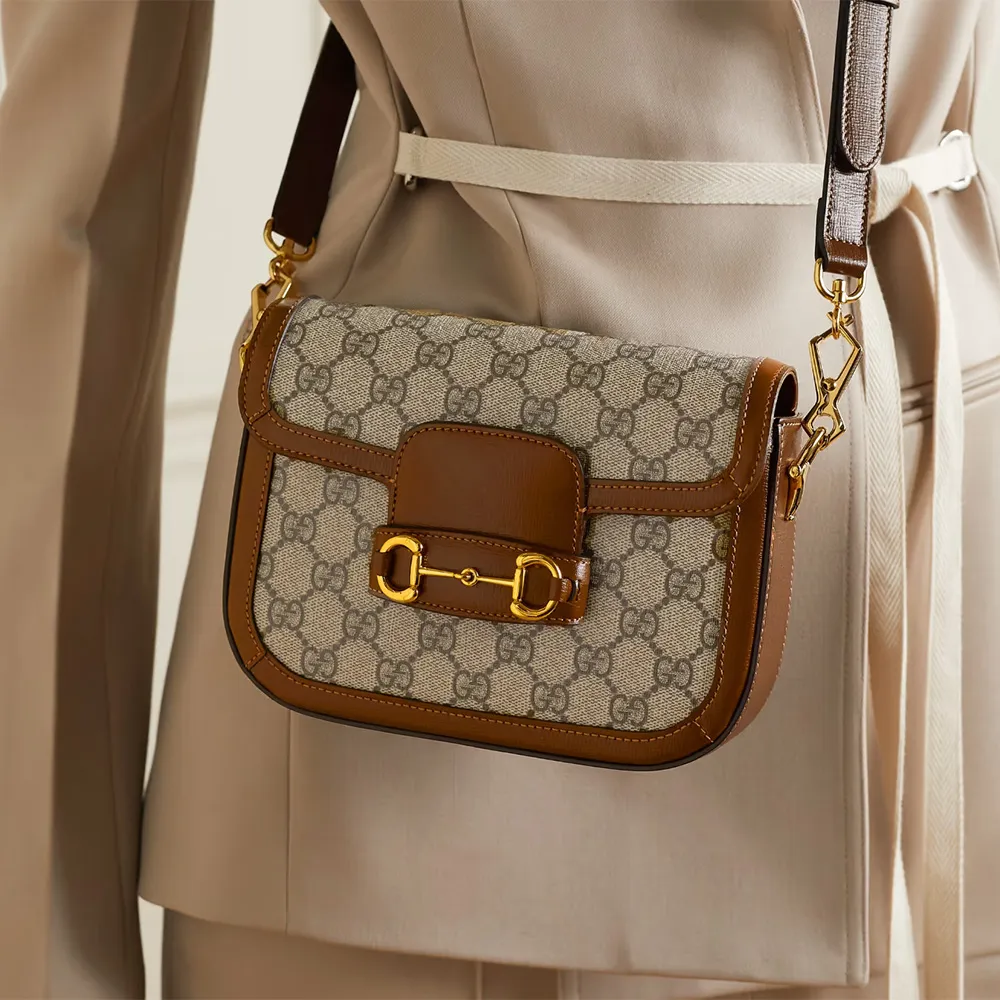 Bolsa GG Horsebit (Italiana) - Luxo e Tradição em Cada Detalhe